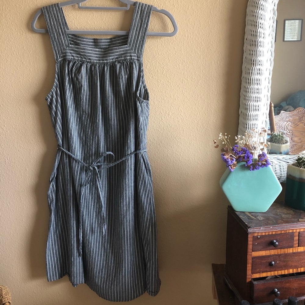 Universal thread dress